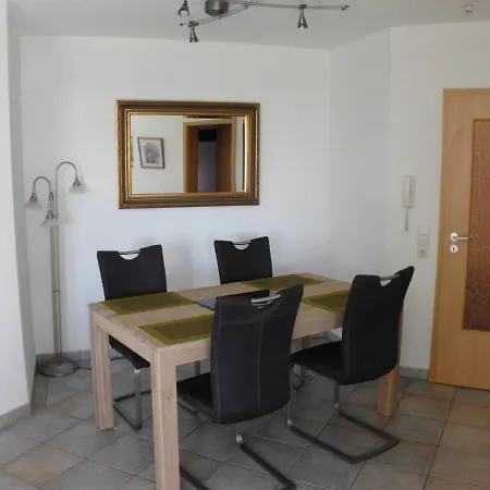 In Neuastenberg Mit Grosser Terrasse Apartament *